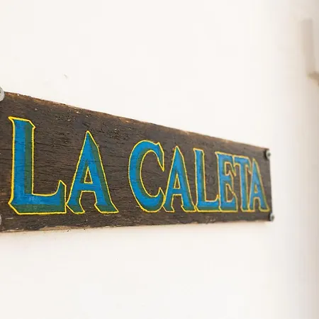 La Caleta Del Muelle El Cotillo